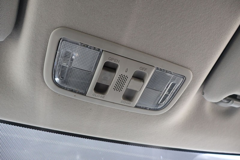 Honda HR-V Vehicle Full-screen Gallery Image 31