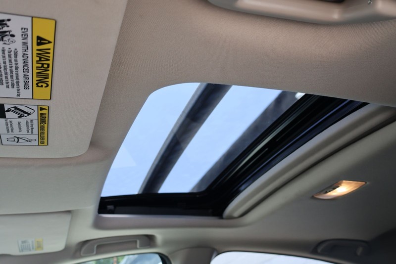 Honda HR-V Vehicle Full-screen Gallery Image 32