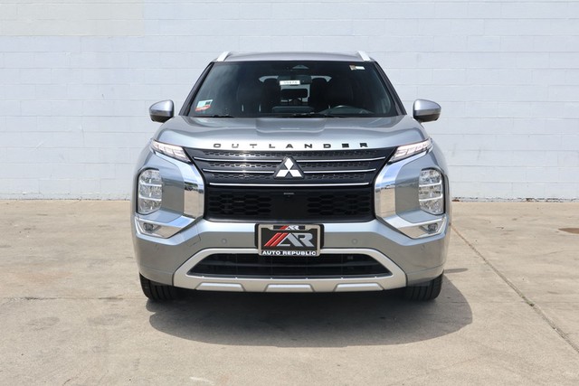2022 Mitsubishi Outlander SEL FWD's photo