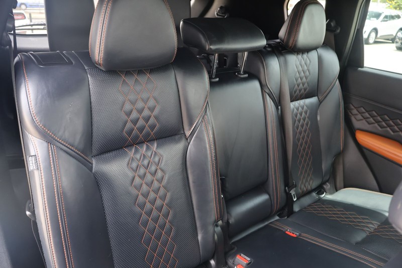 Mitsubishi Outlander Vehicle Full-screen Gallery Image 21