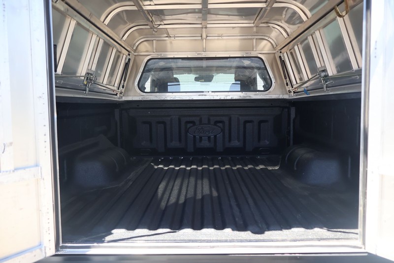 Ford Ranger Vehicle Full-screen Gallery Image 08