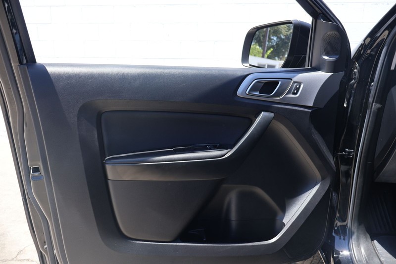 Ford Ranger Vehicle Full-screen Gallery Image 14