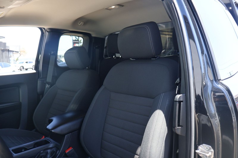 Ford Ranger Vehicle Full-screen Gallery Image 16