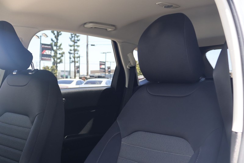 Ford Edge Vehicle Full-screen Gallery Image 17
