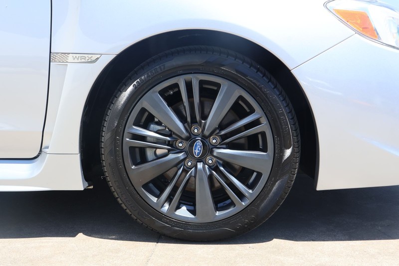 Subaru WRX Vehicle Full-screen Gallery Image 13