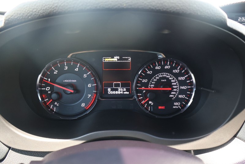 Subaru WRX Vehicle Full-screen Gallery Image 22