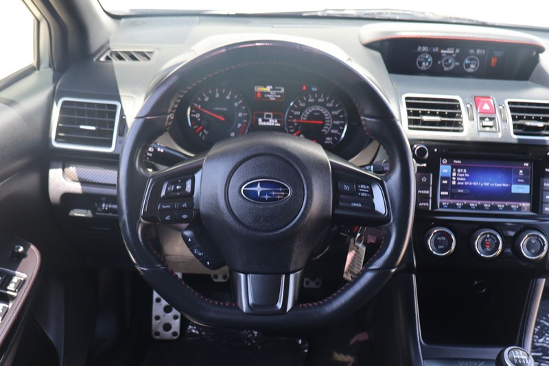 Subaru WRX Vehicle Full-screen Gallery Image 23