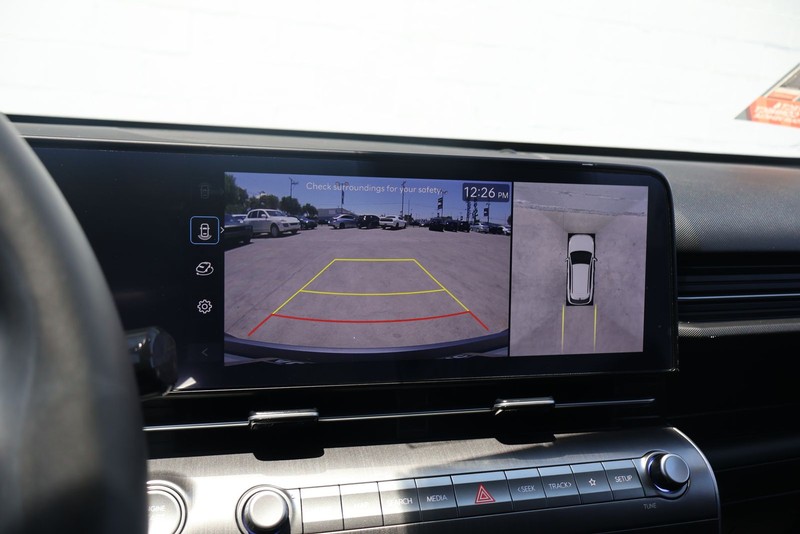Hyundai Kona Vehicle Full-screen Gallery Image 26
