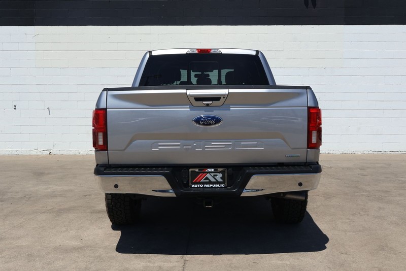 Ford F-150 Vehicle Full-screen Gallery Image 09