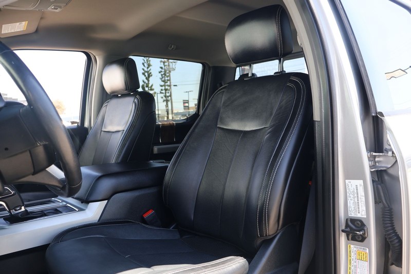 Ford F-150 Vehicle Full-screen Gallery Image 13