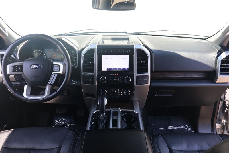Ford F-150 Vehicle Full-screen Gallery Image 19