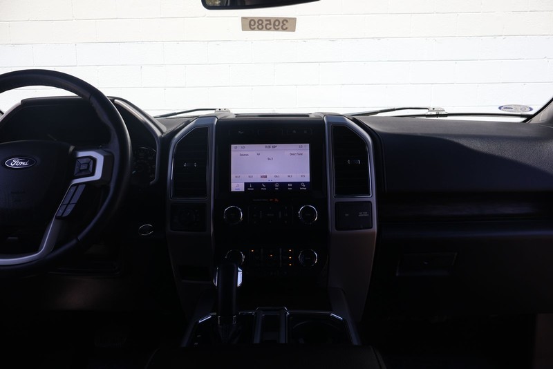 Ford F-150 Vehicle Full-screen Gallery Image 20