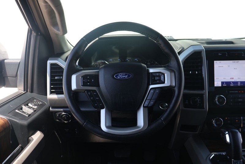 Ford F-150 Vehicle Full-screen Gallery Image 21