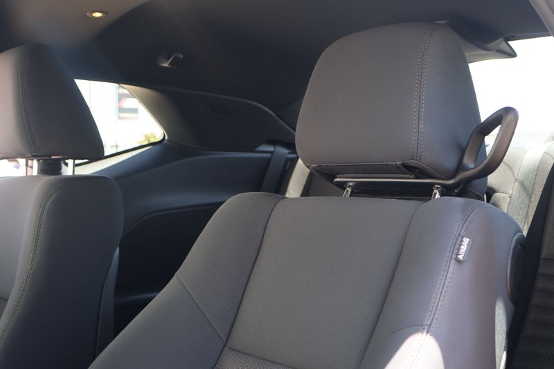 Dodge Challenger Vehicle Full-screen Gallery Image 17