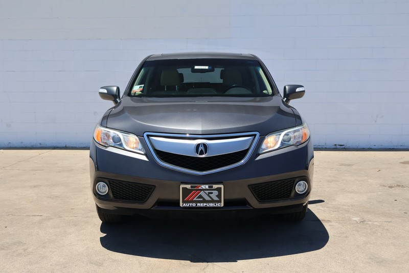 Acura RDX Vehicle Full-screen Gallery Image 02