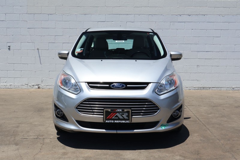 Ford C-Max Energi Vehicle Full-screen Gallery Image 02