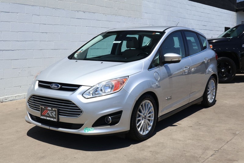 Ford C-Max Energi Vehicle Full-screen Gallery Image 11