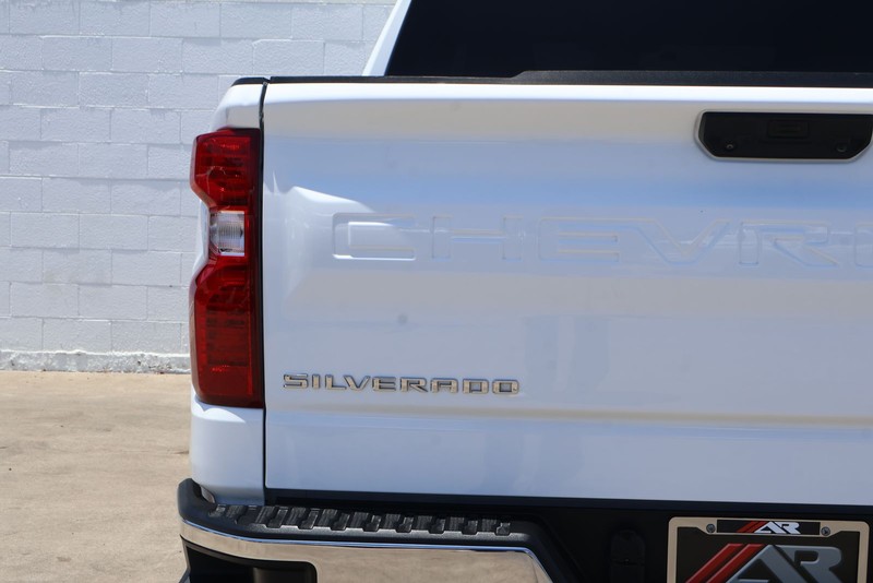 Chevrolet Silverado 1500 Vehicle Full-screen Gallery Image 07
