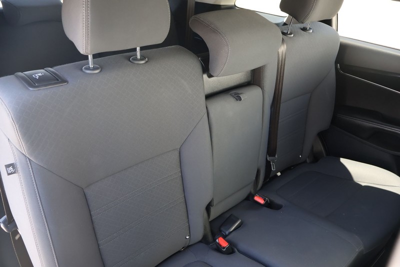 Kia Sorento Vehicle Full-screen Gallery Image 20