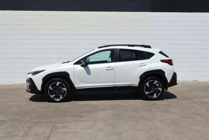 Subaru Crosstrek Vehicle Full-screen Gallery Image 10