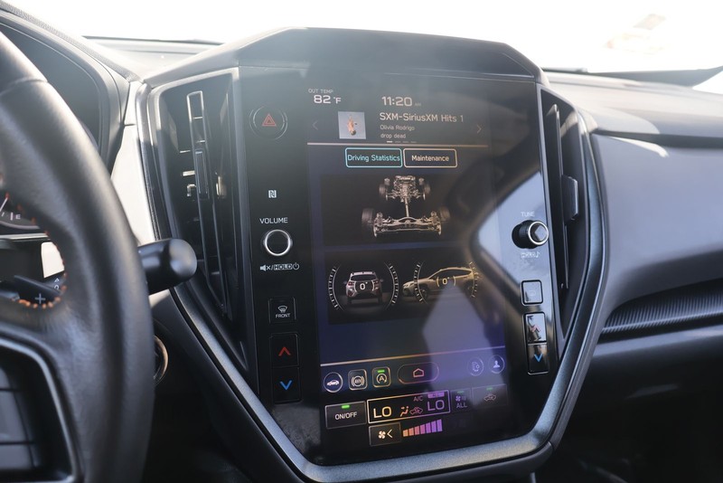 Subaru Crosstrek Vehicle Full-screen Gallery Image 27
