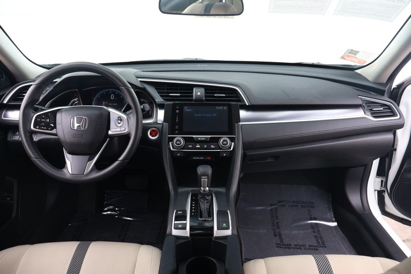 Honda Civic Sedan Vehicle Full-screen Gallery Image 21