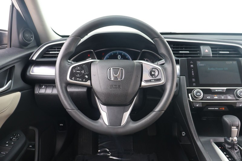 Honda Civic Sedan Vehicle Full-screen Gallery Image 23