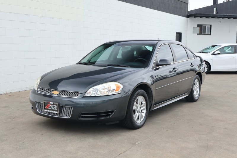Chevrolet Impala Limited Vehicle Full-screen Gallery Image 11