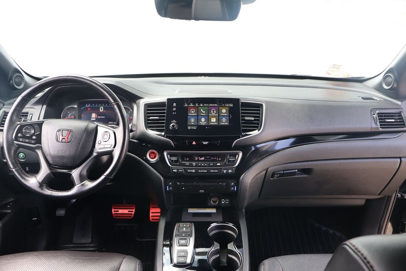 Honda Pilot Vehicle Full-screen Gallery Image 25