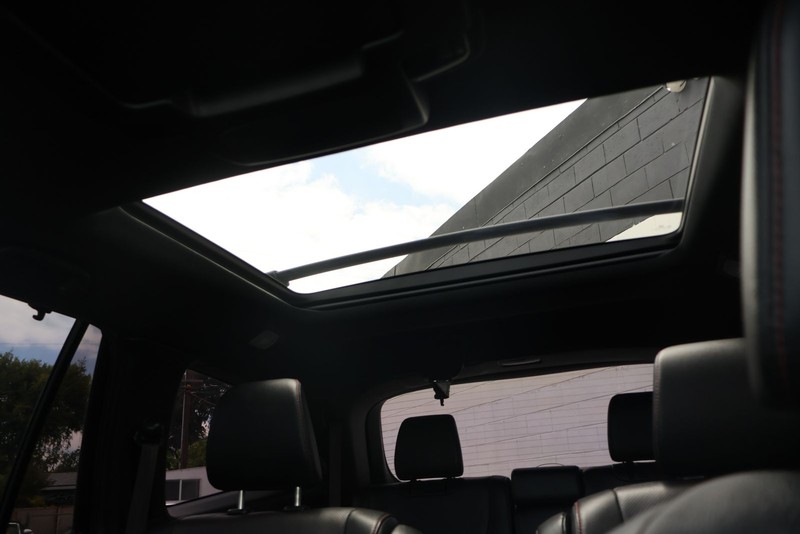 Honda Pilot Vehicle Full-screen Gallery Image 36