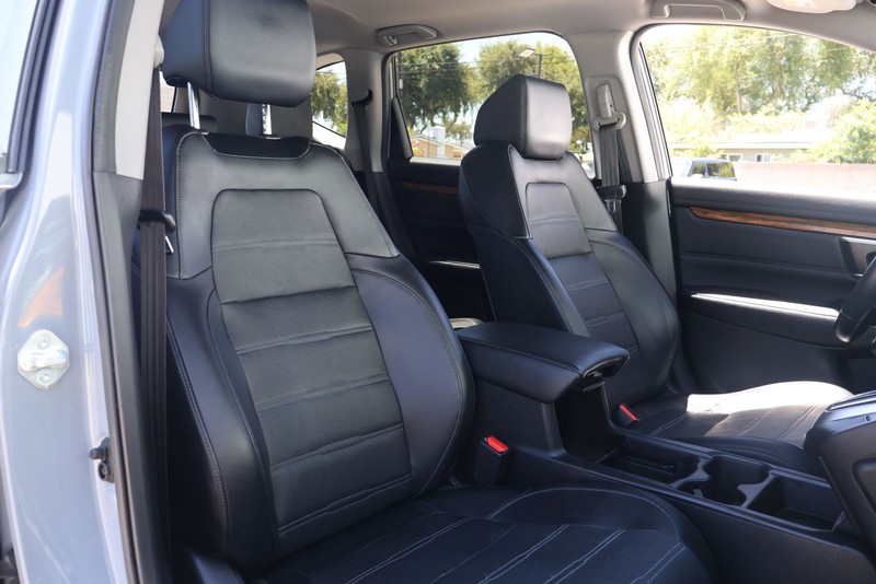 Honda CR-V Vehicle Full-screen Gallery Image 20