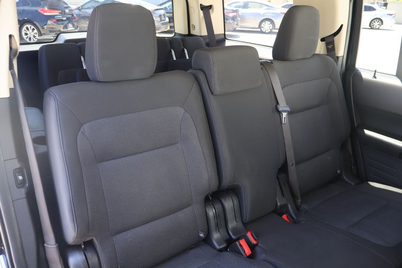 Ford Flex Vehicle Full-screen Gallery Image 20