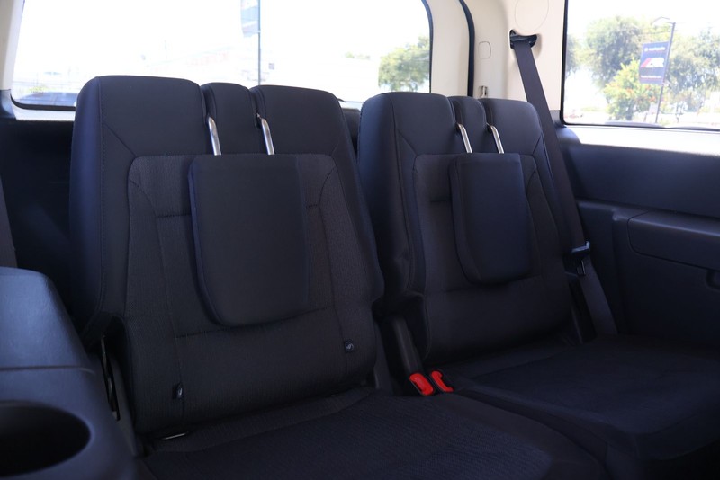 Ford Flex Vehicle Full-screen Gallery Image 21