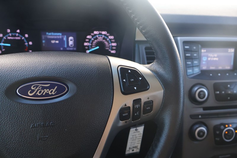 Ford Flex Vehicle Full-screen Gallery Image 27