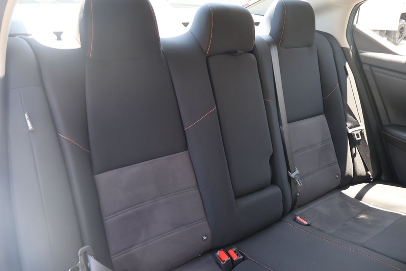 Nissan Sentra Vehicle Full-screen Gallery Image 20
