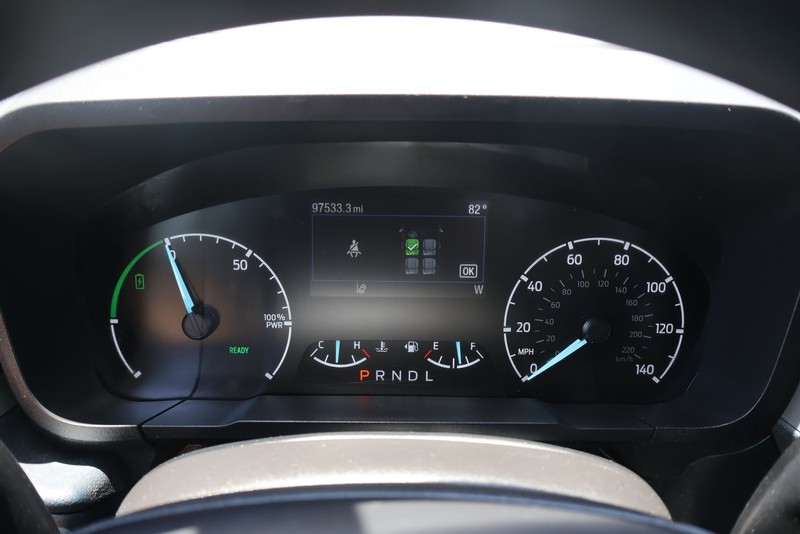 Ford Maverick Vehicle Full-screen Gallery Image 19