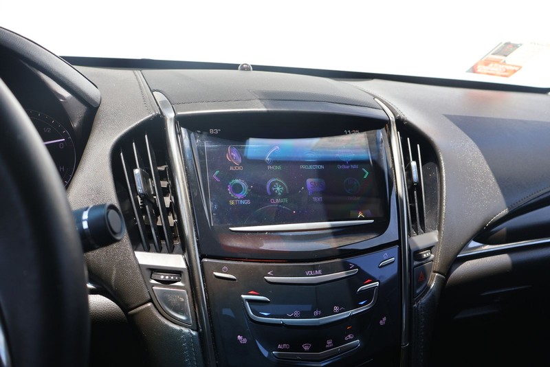 Cadillac ATS Sedan Vehicle Full-screen Gallery Image 27