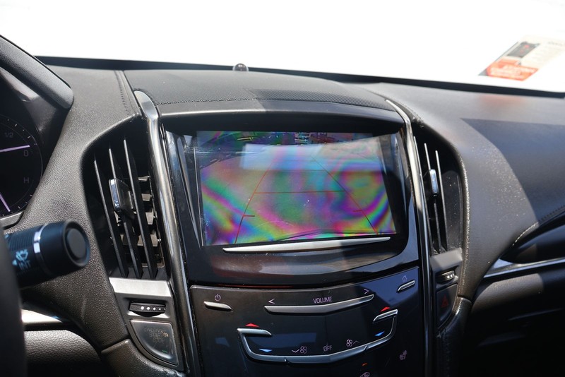 Cadillac ATS Sedan Vehicle Full-screen Gallery Image 28