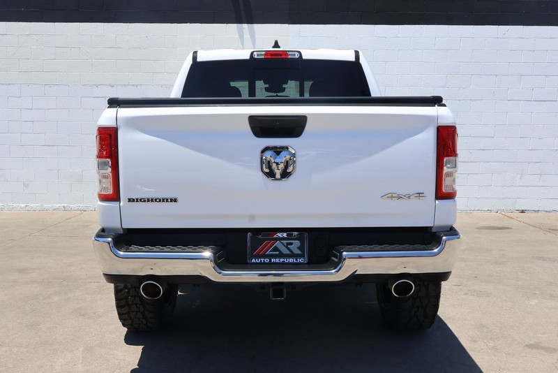 Ram 1500 Vehicle Full-screen Gallery Image 06