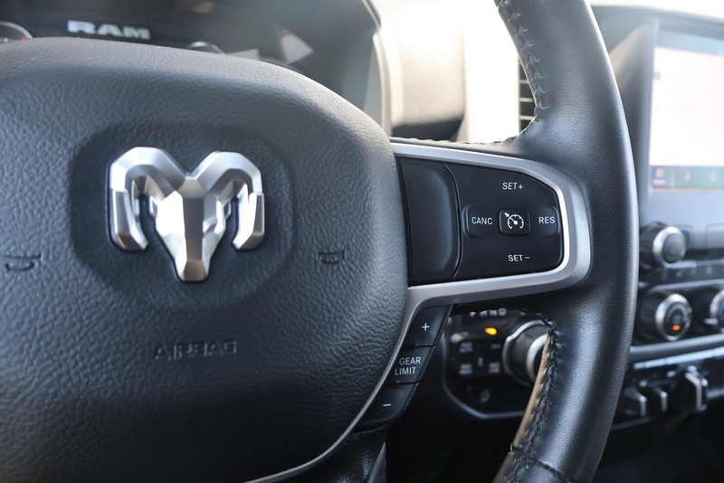 Ram 1500 Vehicle Full-screen Gallery Image 26