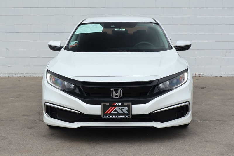 Honda Civic Sedan Vehicle Full-screen Gallery Image 02