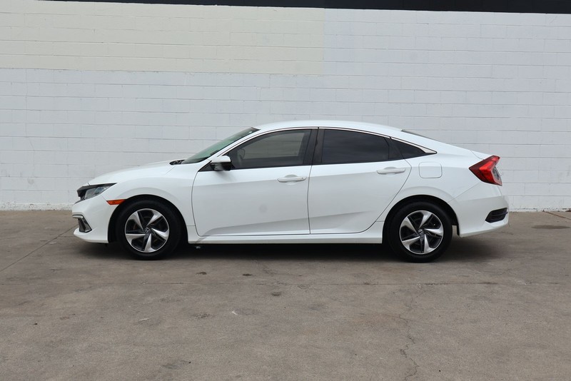 Honda Civic Sedan Vehicle Full-screen Gallery Image 10