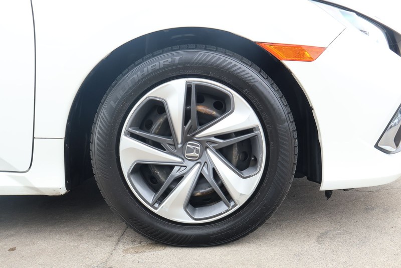 Honda Civic Sedan Vehicle Full-screen Gallery Image 13