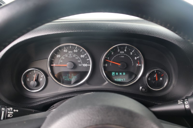 Jeep Wrangler Unlimited Vehicle Full-screen Gallery Image 22