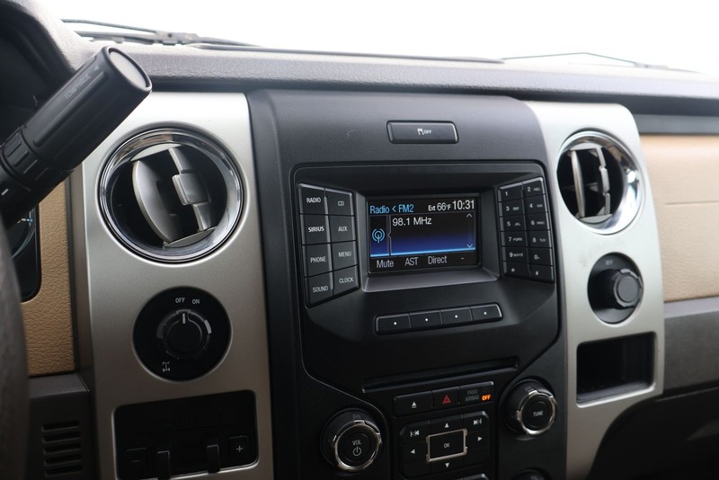 Ford F-150 Vehicle Full-screen Gallery Image 29