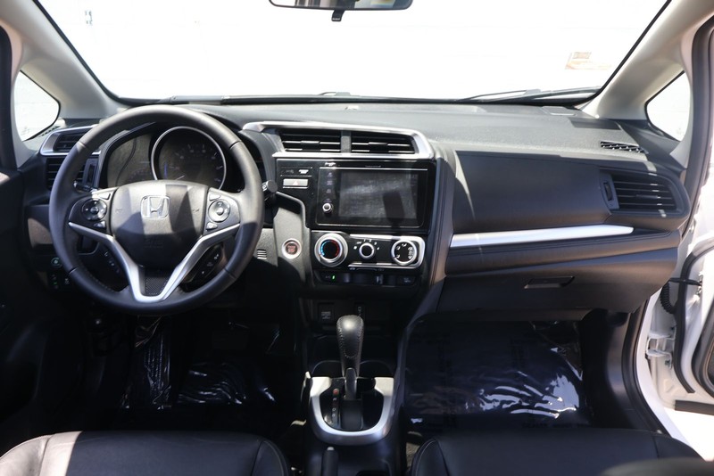 Honda Fit Vehicle Full-screen Gallery Image 21