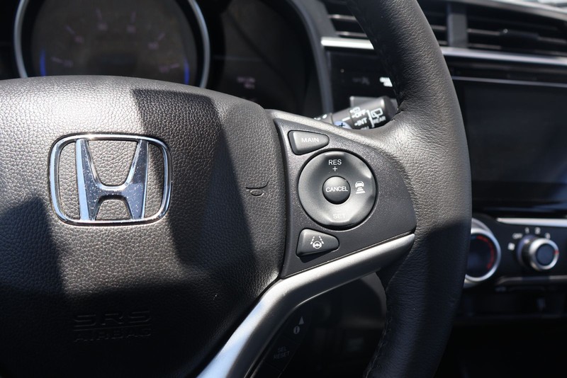 Honda Fit Vehicle Full-screen Gallery Image 25