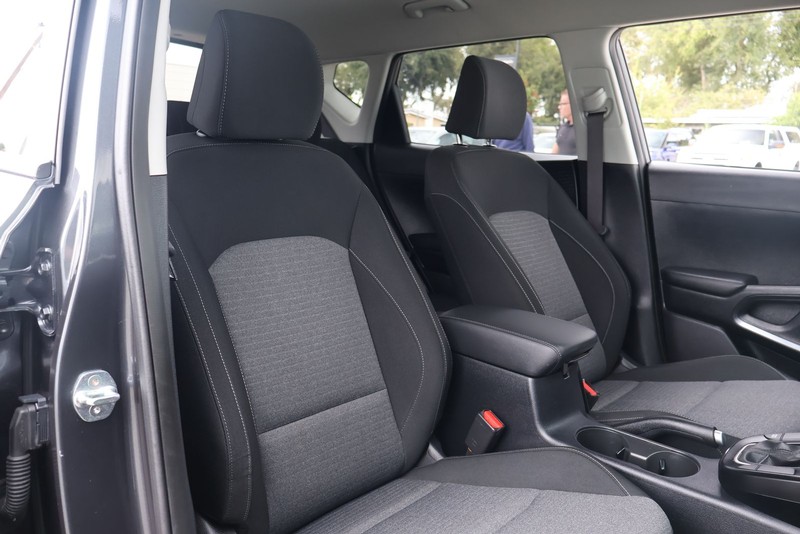 Kia Soul Vehicle Full-screen Gallery Image 19