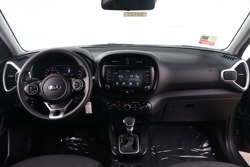 Kia Soul Vehicle Full-screen Gallery Image 21