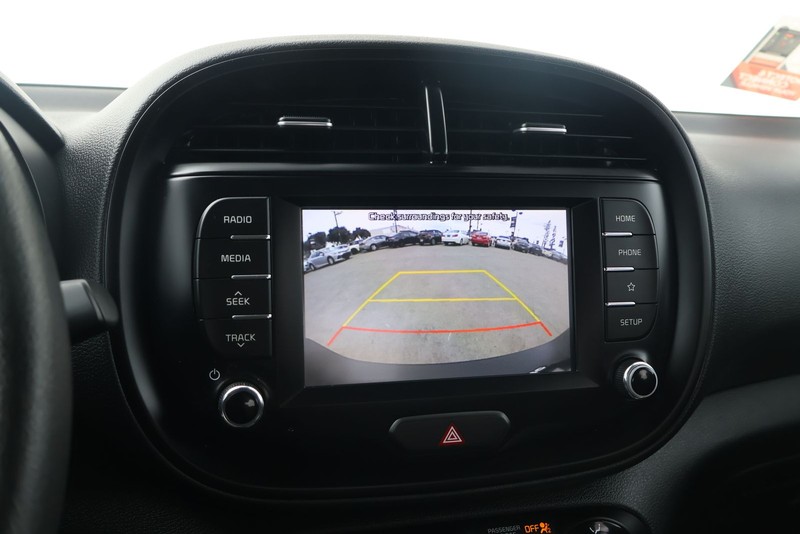 Kia Soul Vehicle Full-screen Gallery Image 28